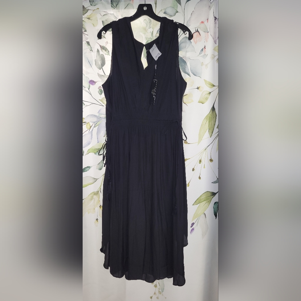 Tahari Black Sleeveless V-Neck Midi Dress with Waist Tie Details